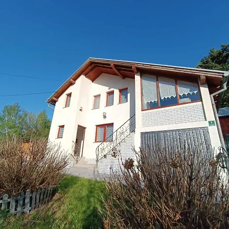 Holiday Home Green Villa *