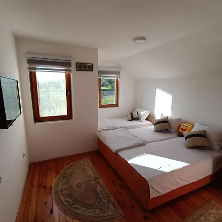 Holiday Home Green Villa *