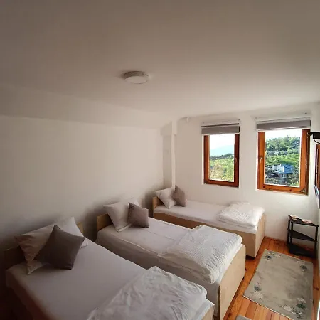 Holiday Home Green Villa *